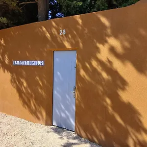 Lumineux, Entièrement Rénové Avec Jardin Caumont-sur-Durance